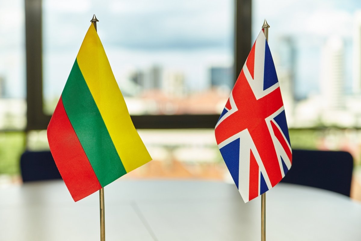 lt uk
