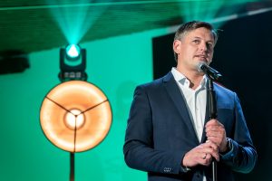 DU023